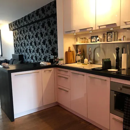 Apartment Cosy And Trendy 75m2 With Balcony - Centrally Located - Lippenslaan Knokke-Heist